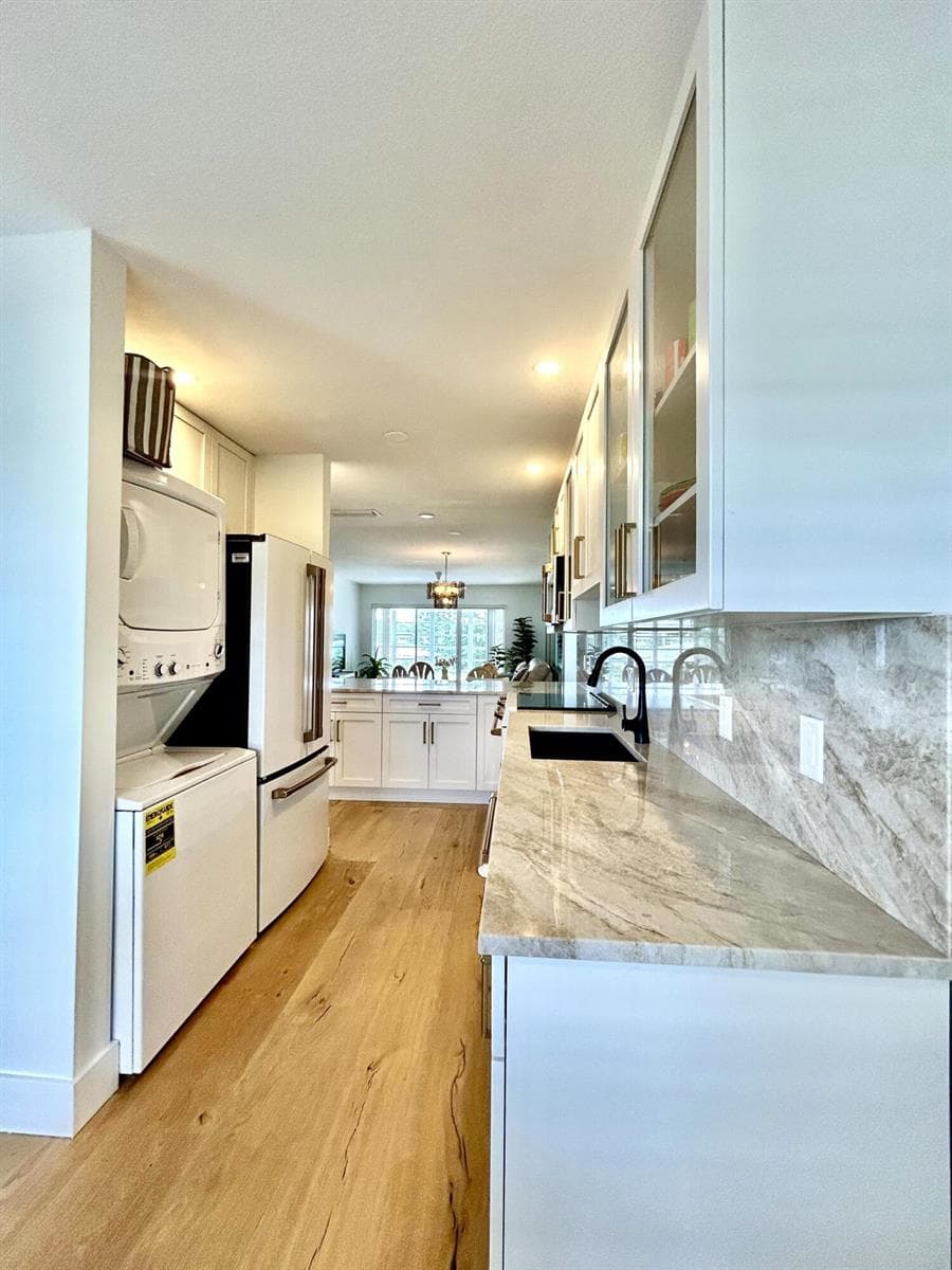 1030 Silk Oak Terrace # 203, Delray Beach, FL 33445
