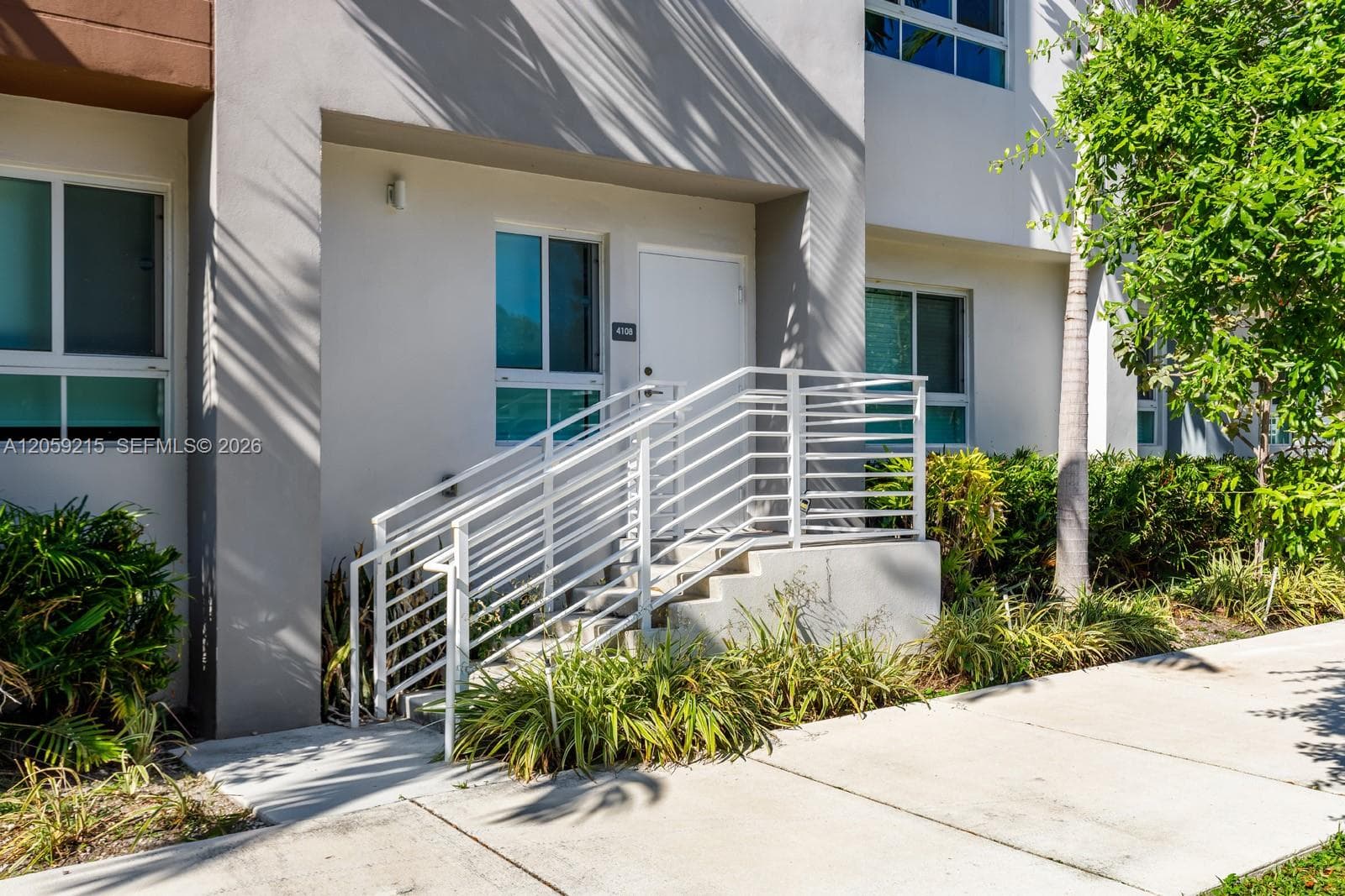 2505 NE 193rd St # 4108, Miami, FL 33180