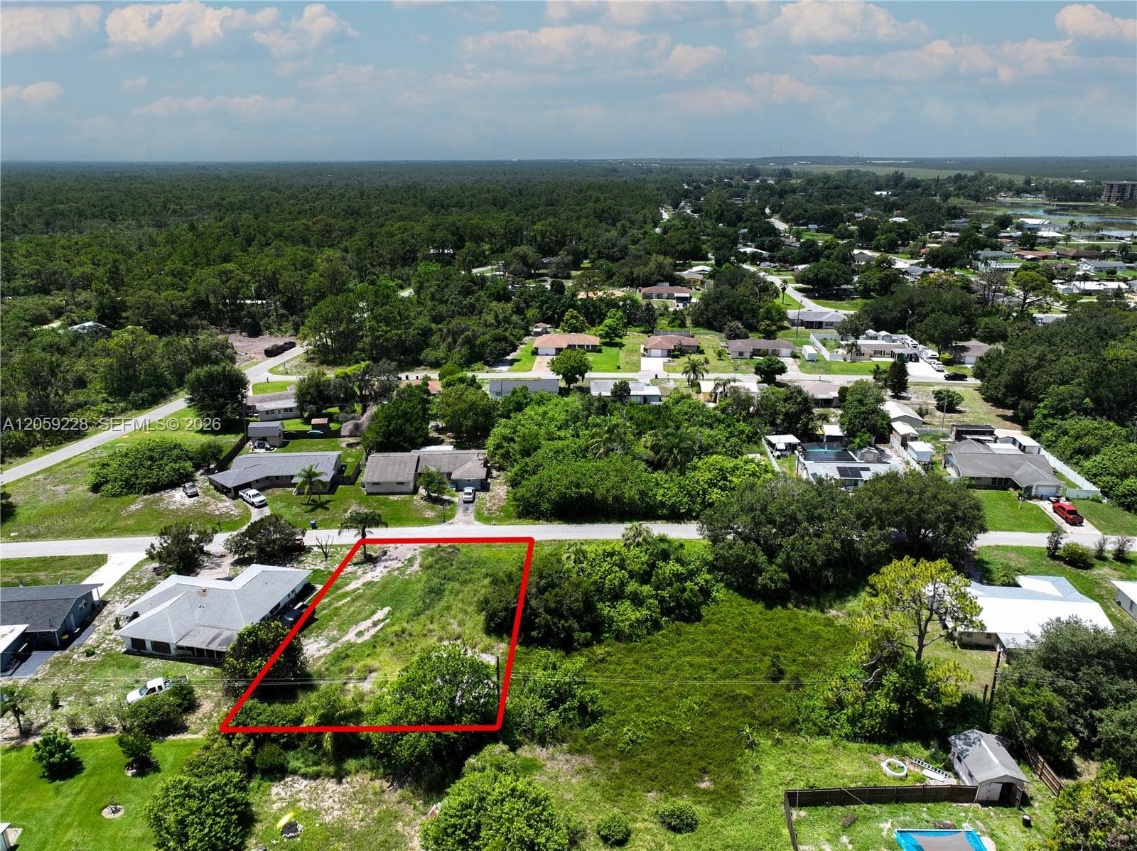 228 MELODY CT, Lake Placid, FL 33852 photo 4