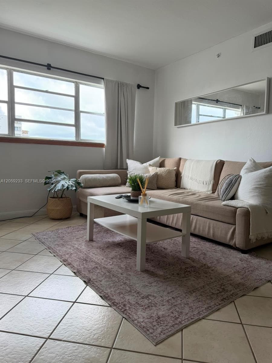 1881 Washington Ave # 10F, Miami Beach, FL 33139 photo 4