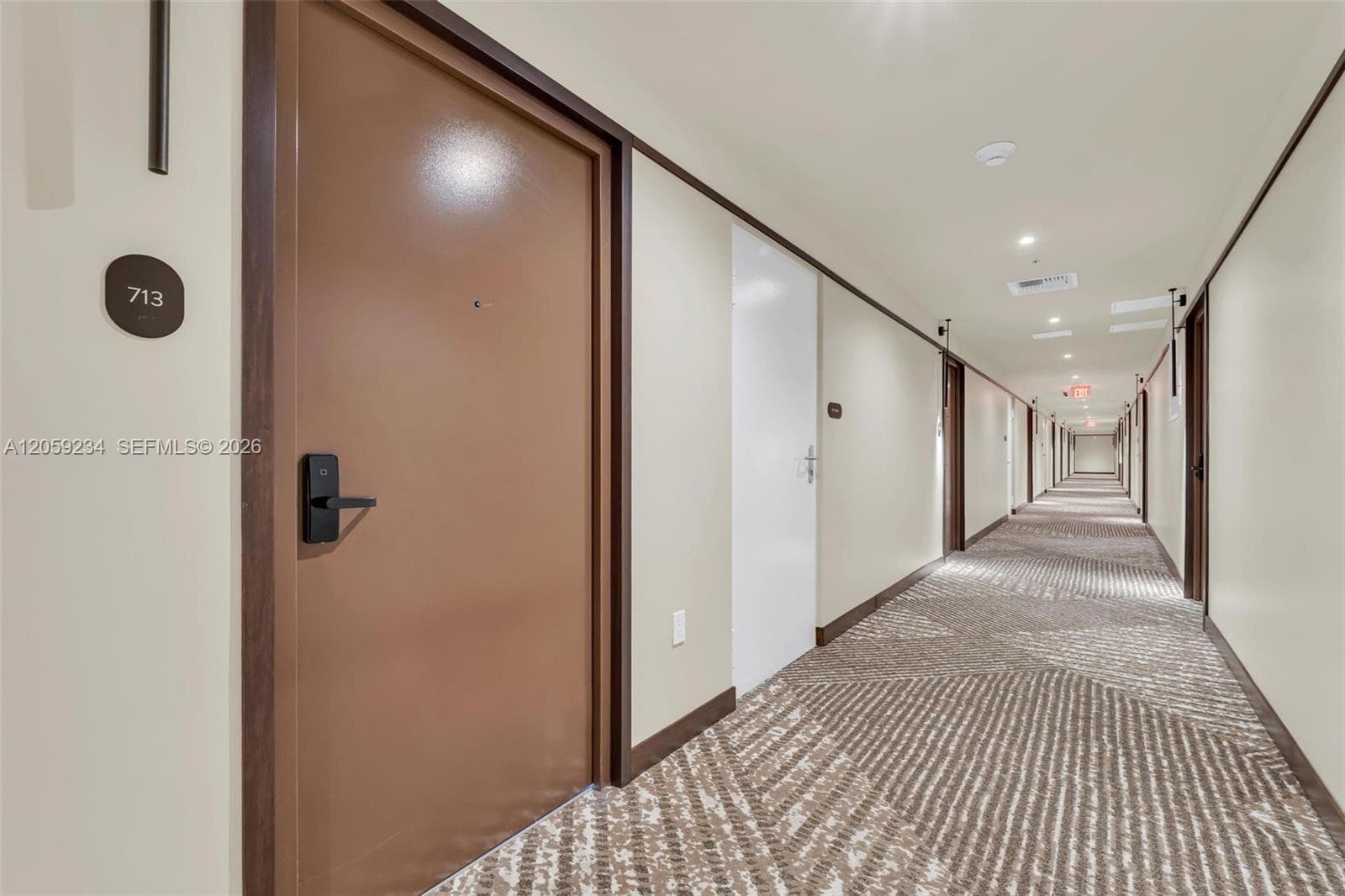 1611 SW 2nd Ave # 713, Miami, FL 33129 photo 2