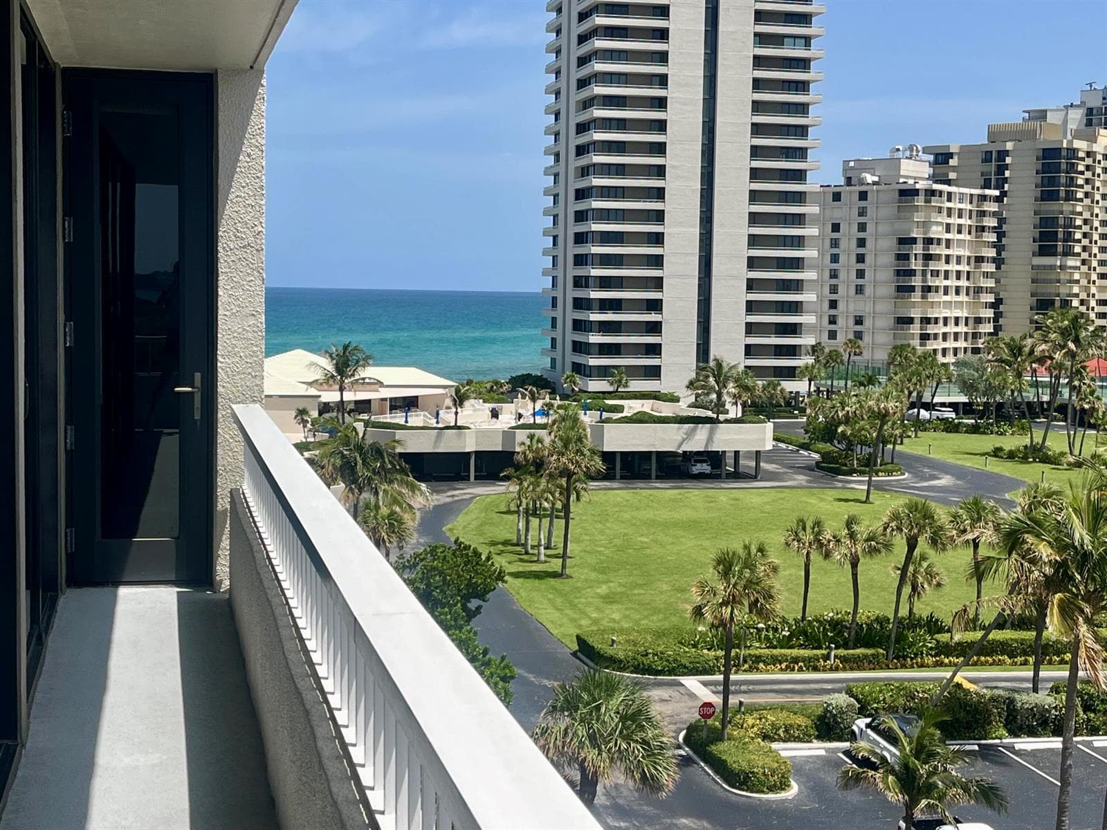 5550 N OCEAN Drive # 6D, Singer Island, FL 33404 photo 3