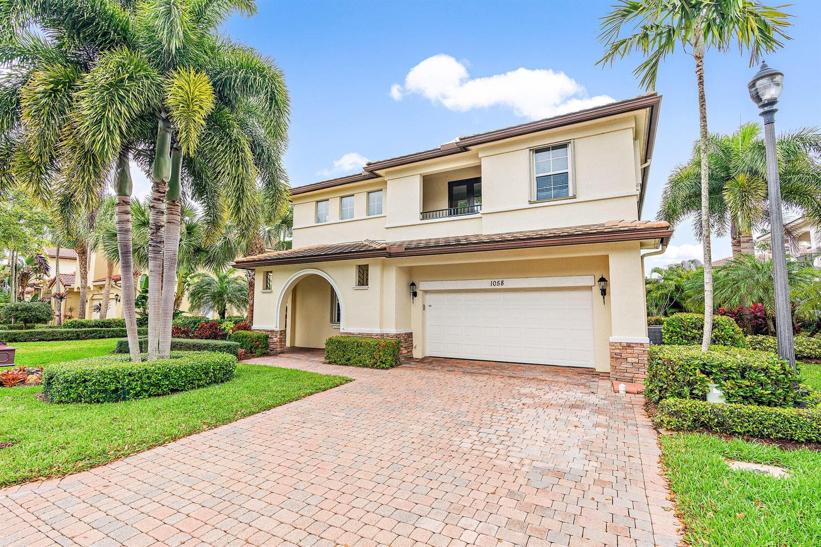 1058 Vintner Boulevard, Palm Beach Gardens, FL 33410 photo 3