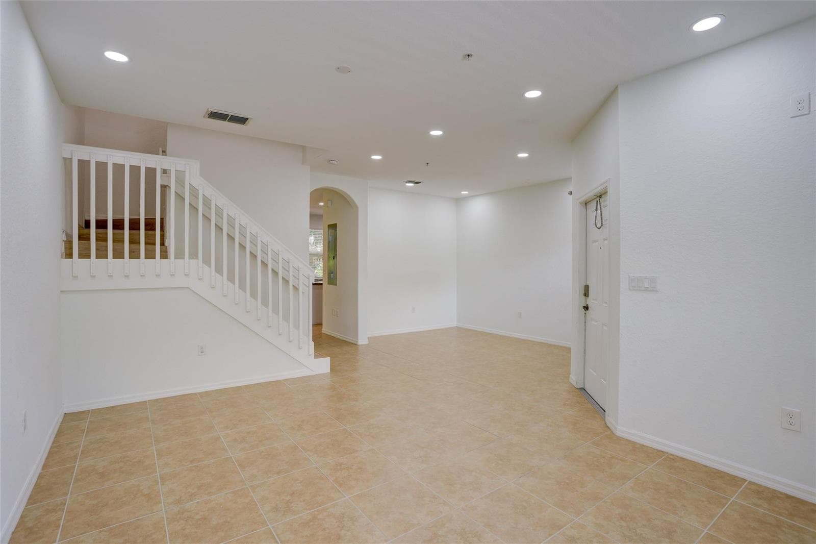 2851 W Prospect Road # 305, Tamarac, FL 33309 photo 4