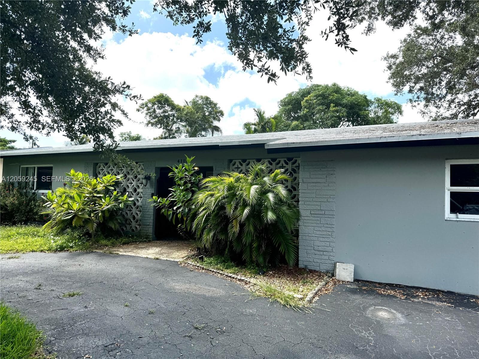 4116 Taft St, Hollywood, FL 33021 photo 2