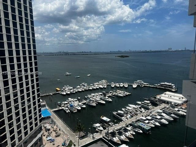 555 NE 15th St # 20E, Miami, FL 33132 photo 3