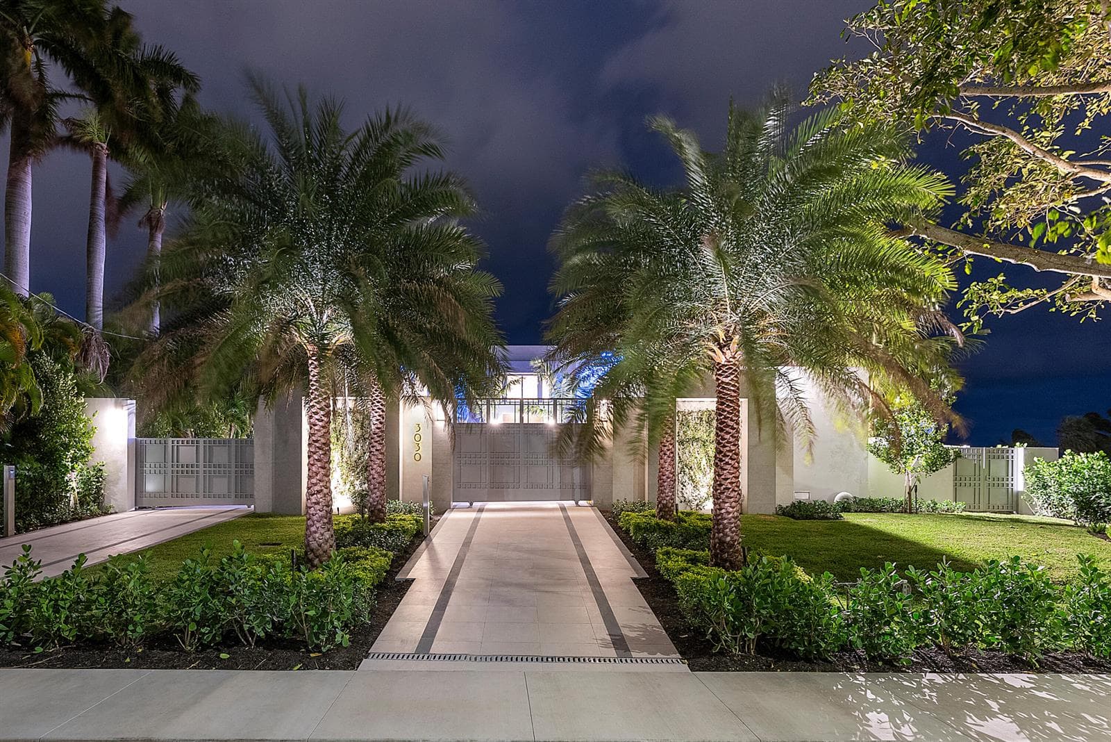 3030 WASHINGTON Road, West Palm Beach, FL 33405 photo 2