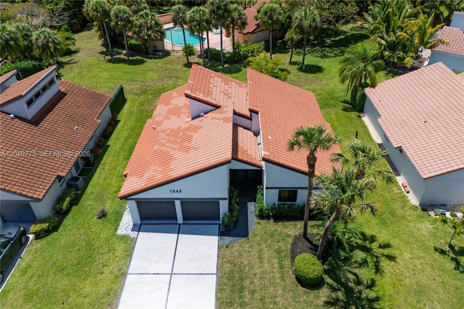 1543 SW 1st Ave, Boca Raton, FL 33432 photo 2