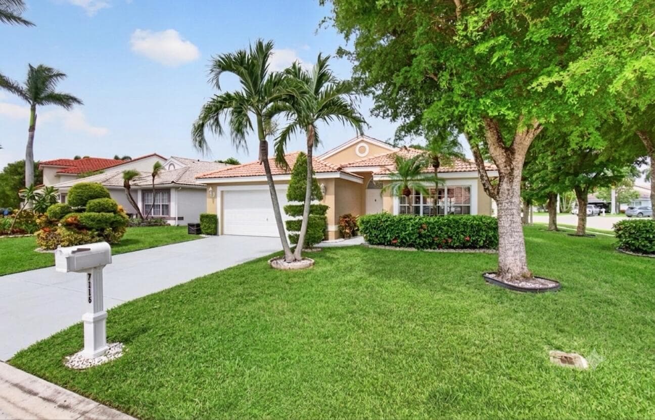 7116 CATALINA Way, Lake Worth, FL 33467