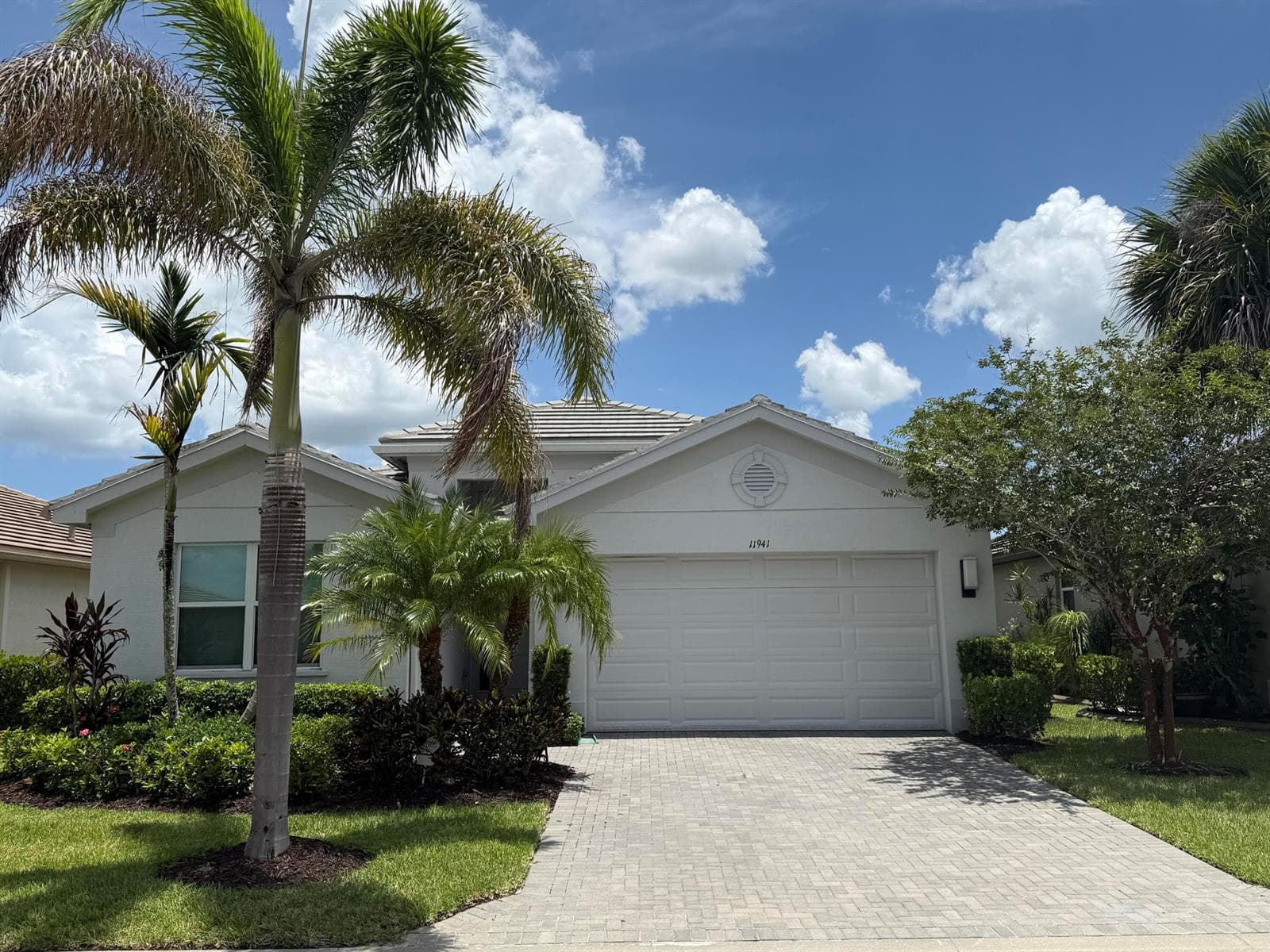 11941 SW JASPER LAKE Way, Port St. Lucie, FL 34987