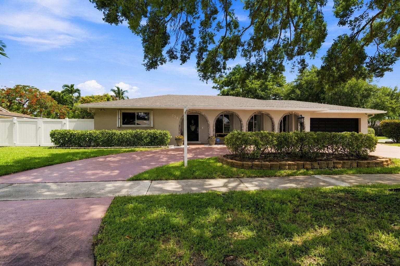 7381 SW 9TH Street, Plantation, FL 33317 photo 2