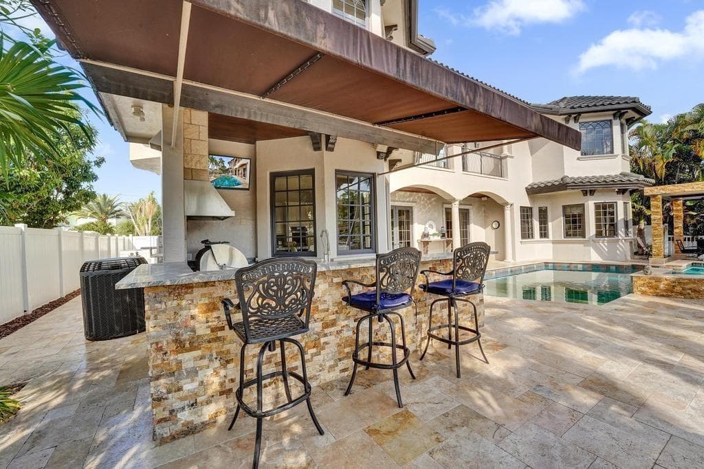 2340 NE 47TH Street, Lighthouse Point, FL 33064 photo 4