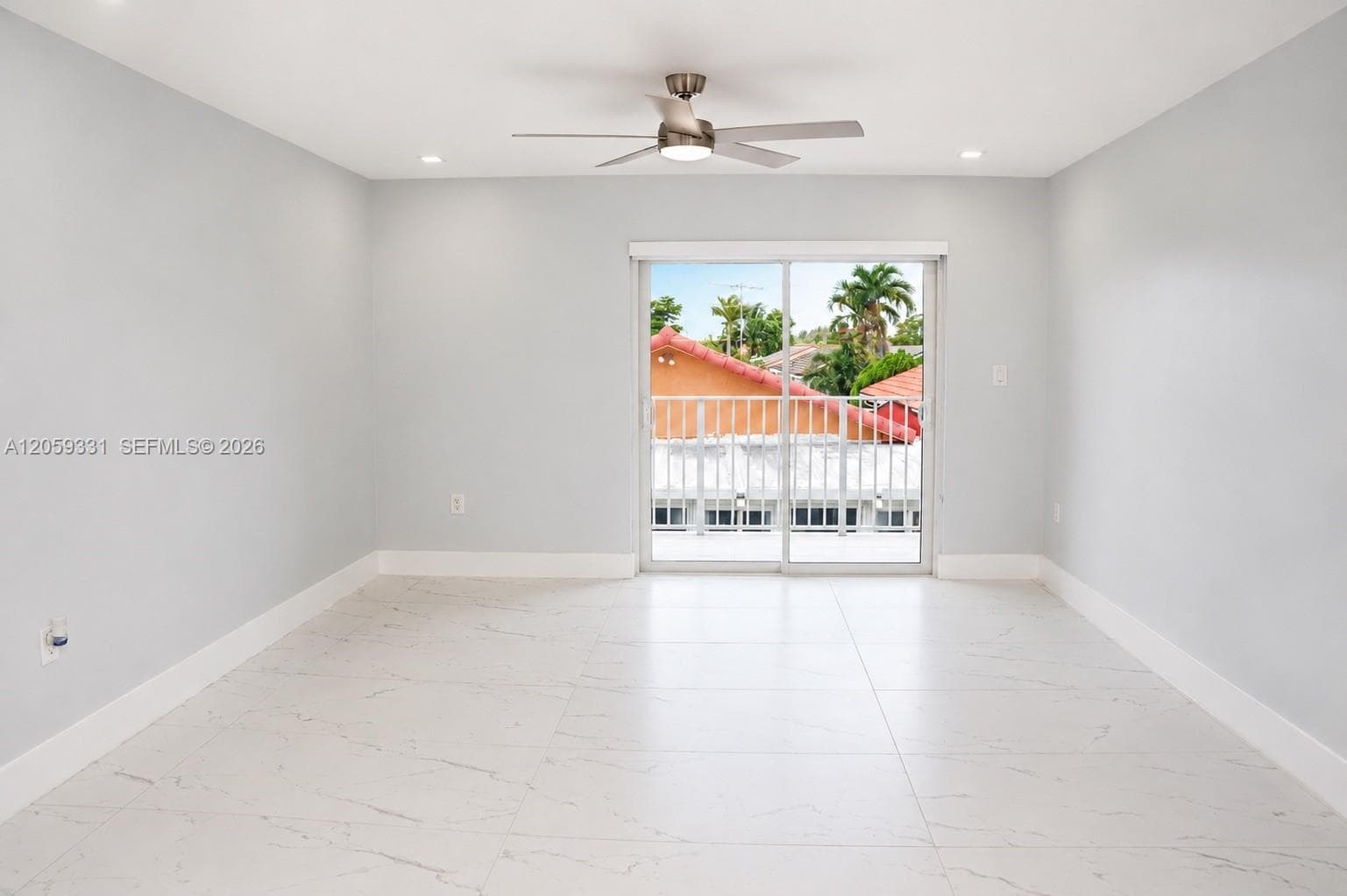 2750 W 76th St # 203, Hialeah, FL 33016 photo 5