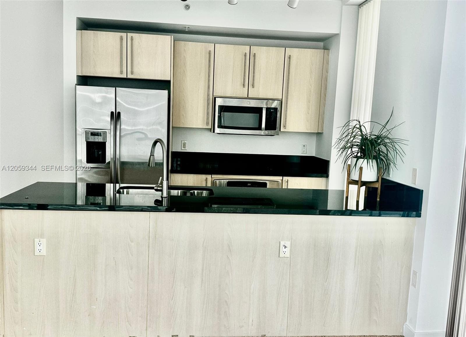 1111 SW 1st Ave # 1720-N, Miami, FL 33130 photo 4