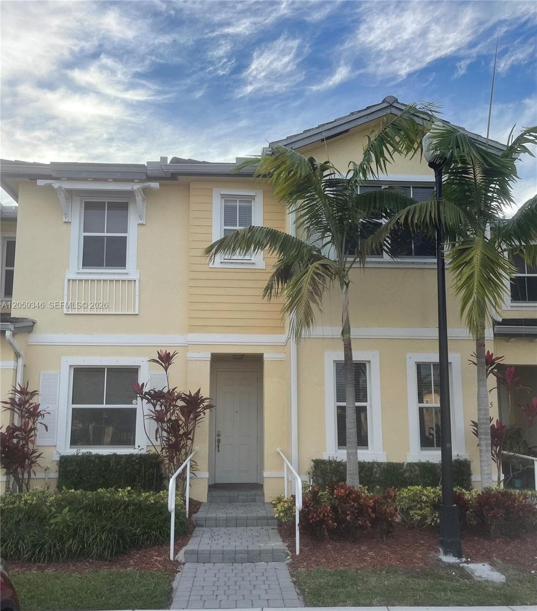 132 SE 28th Pl # 4, Homestead, FL 33033