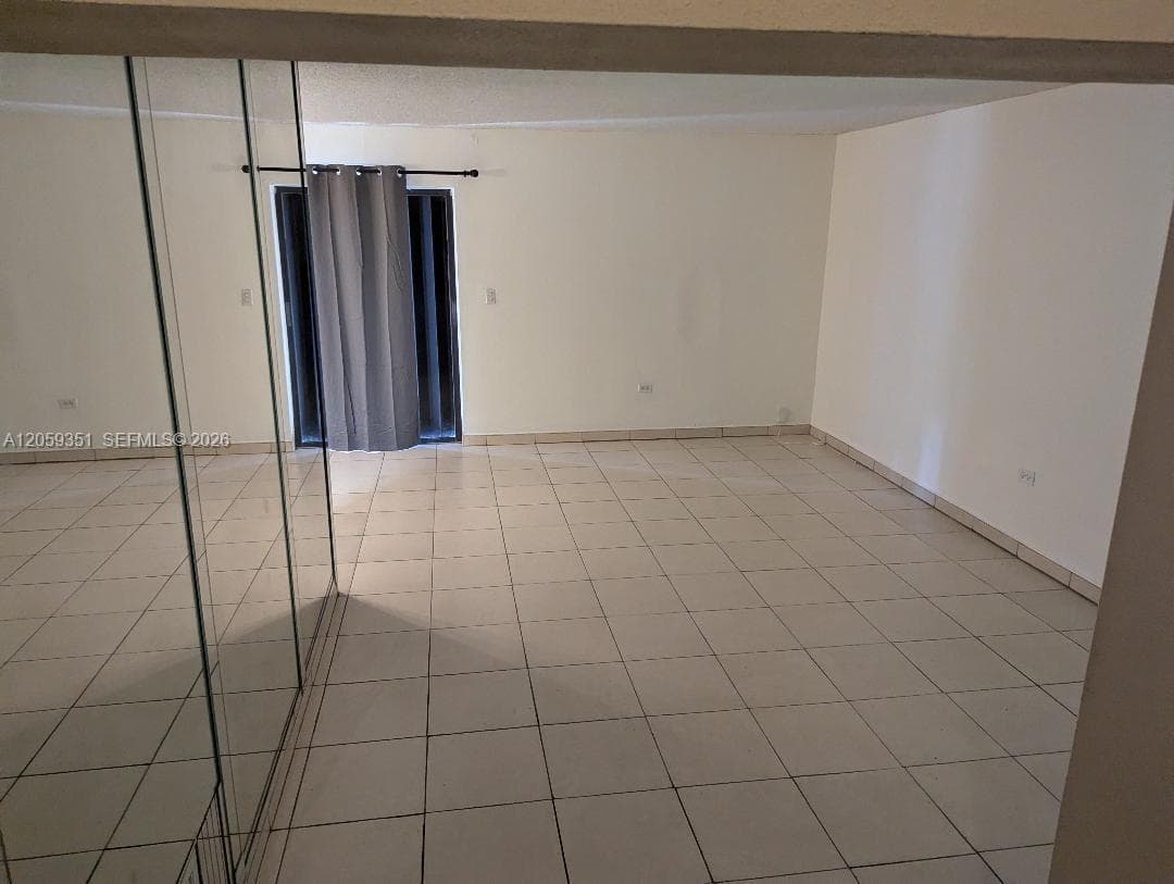 8380 S Missionwood Cir # C-II, Miramar, FL 33025 photo 2