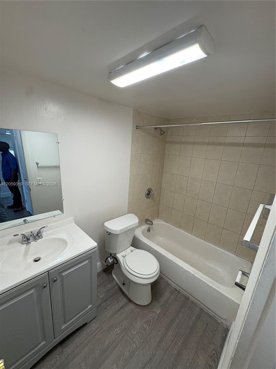 13285 NE 6th Ave # N107, North Miami, FL 33161 photo 3