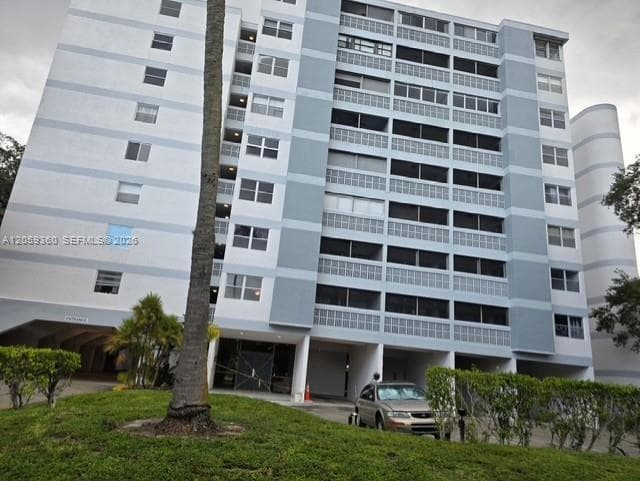 3301 Spanish Moss Ter # 804, Lauderhill, FL 33319 photo 2