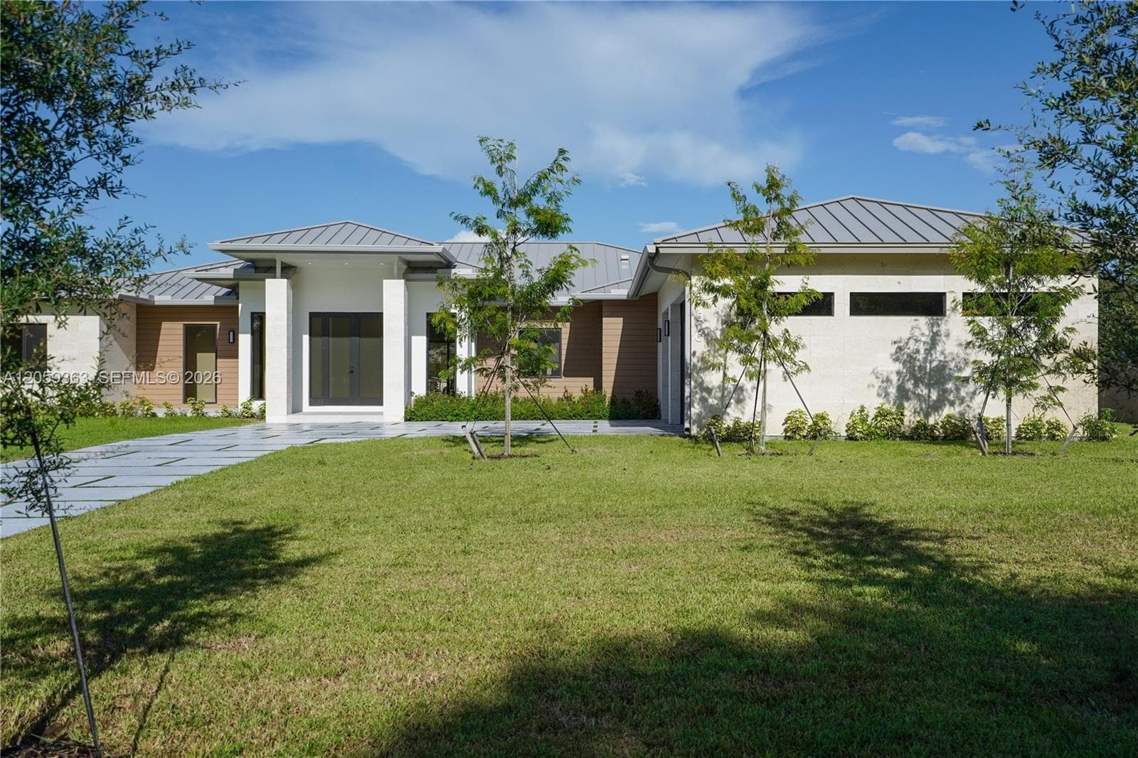 27505 SW 172nd Ave, Homestead, FL 33031 photo 2