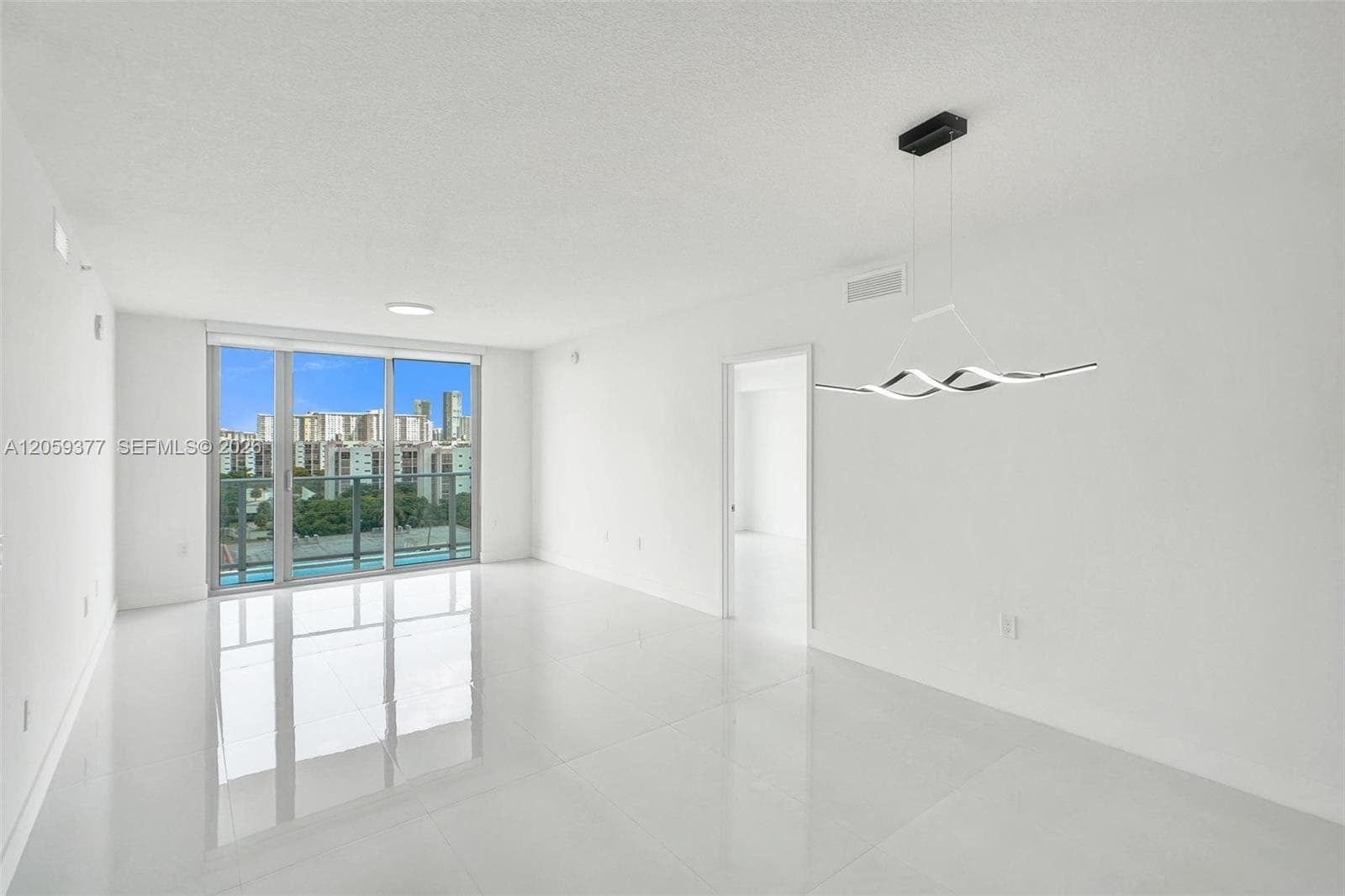 330 Sunny Isles Blvd # 5-805, Sunny Isles Beach, FL 33160 photo 3