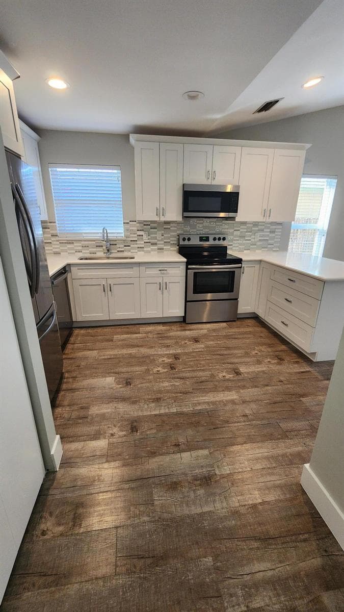 8783 SE HOBE RIDGE Avenue, Hobe Sound, FL 33455 photo 3