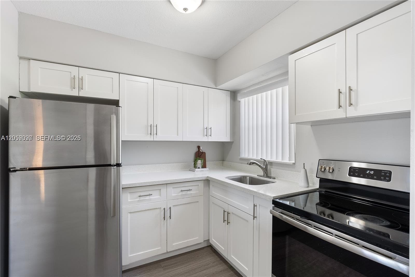 550 NE 20th St # 4, Wilton Manors, FL 33305 photo 4