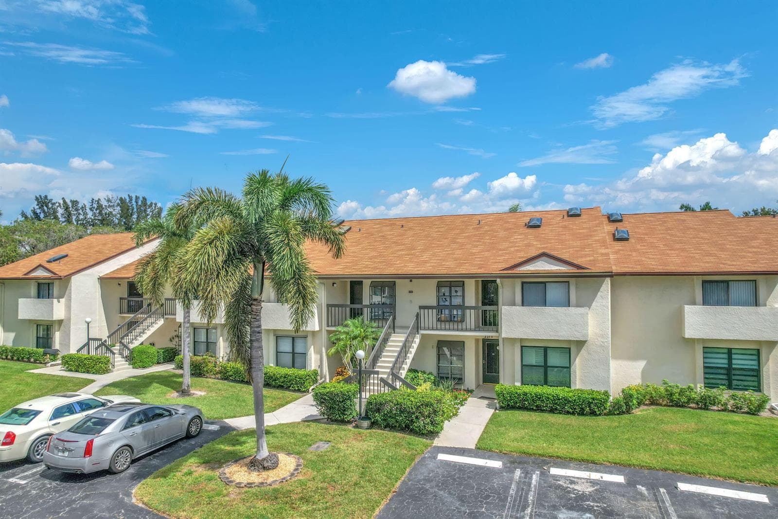 3318 Lucerne Park Drive, FL 33467 photo 2