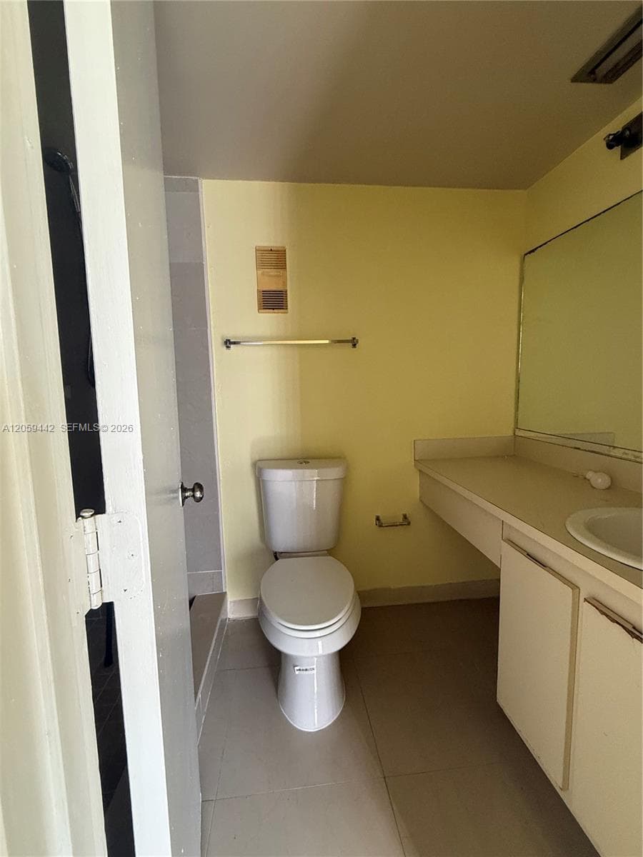 8740 N Sherman Cir # 402, Miramar, FL 33025 photo 2