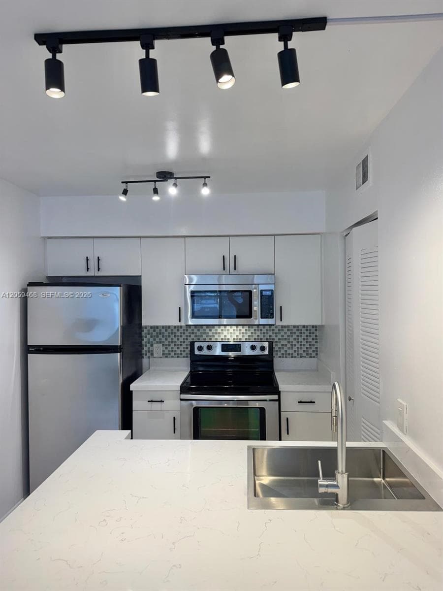 540 S Park Road # 111-9, Hollywood, FL 33021 photo 5