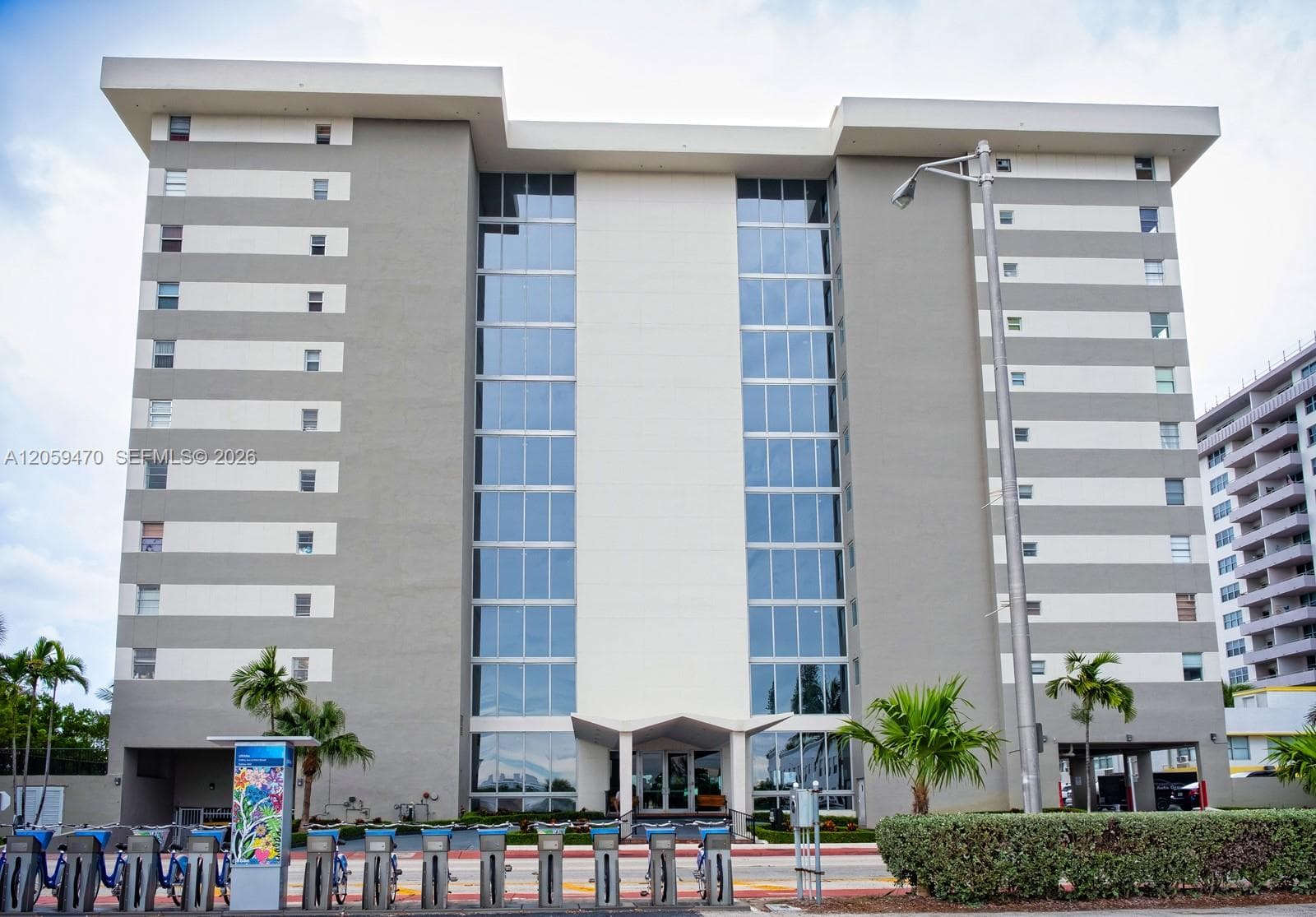 9273 Collins Ave # 212, Surfside, FL 33154 photo 3