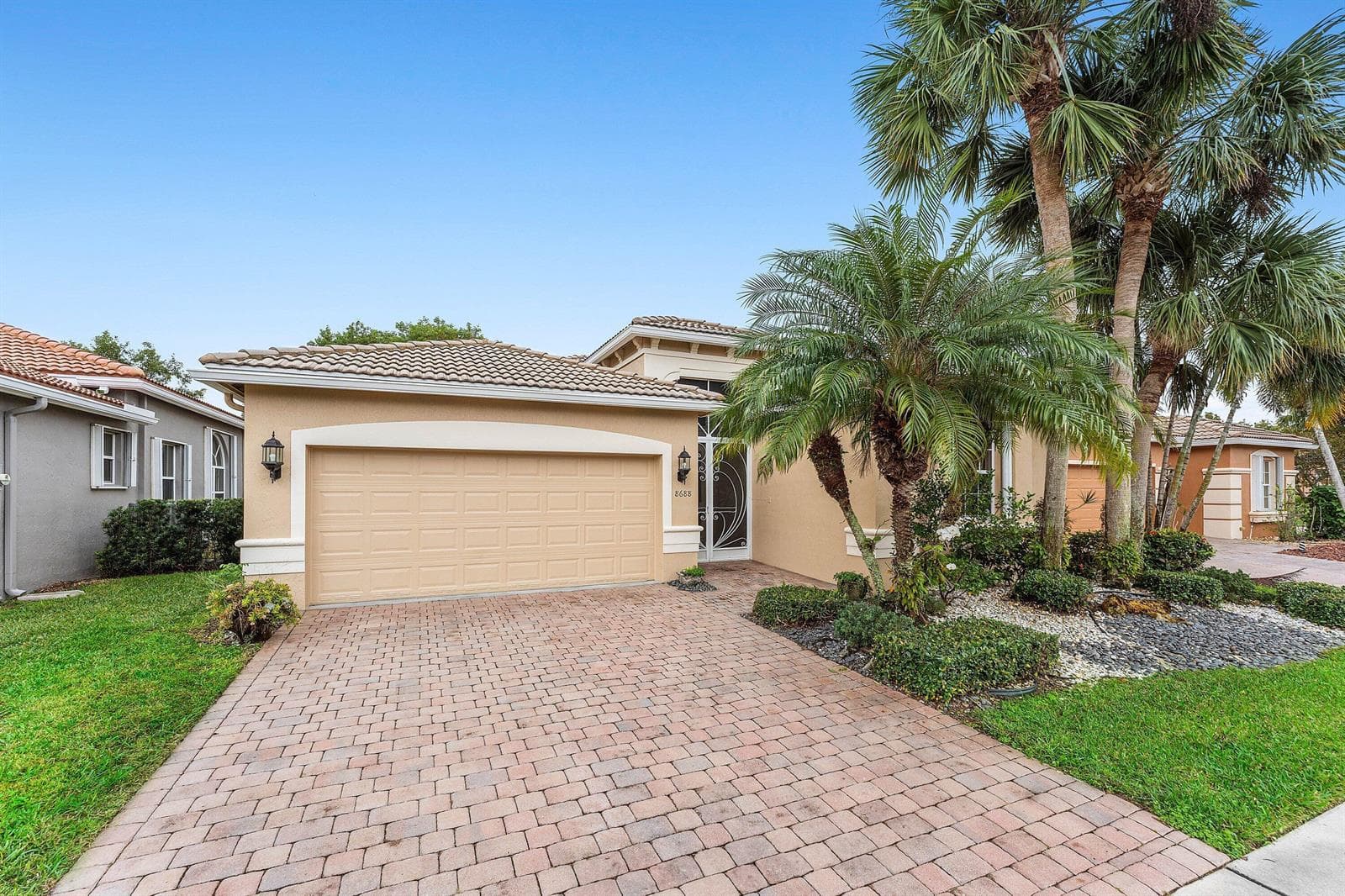 8688 VIA AVELLINO, Lake Worth, FL 33467 photo 4
