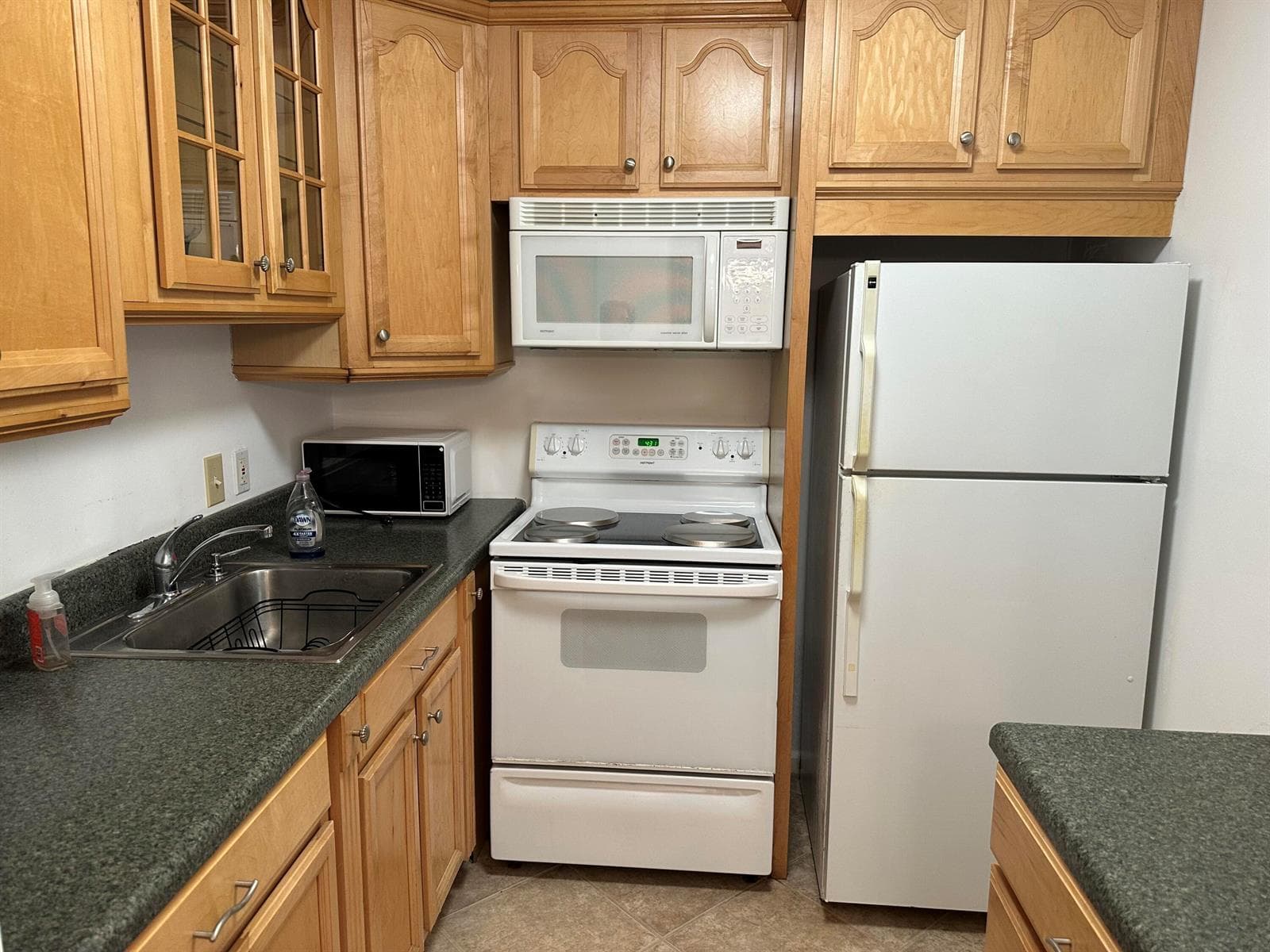 2 CANTERBURY A # 2, West Palm Beach, FL 33417 photo 2