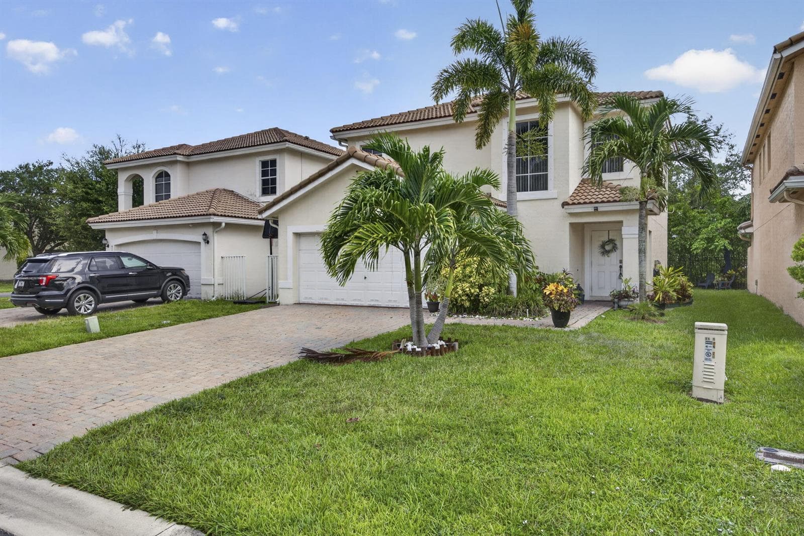 6021 Adriatic Way, West Palm Beach, FL 33413 photo 2
