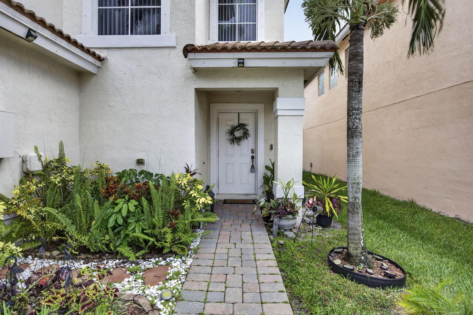 6021 Adriatic Way, West Palm Beach, FL 33413 photo 5