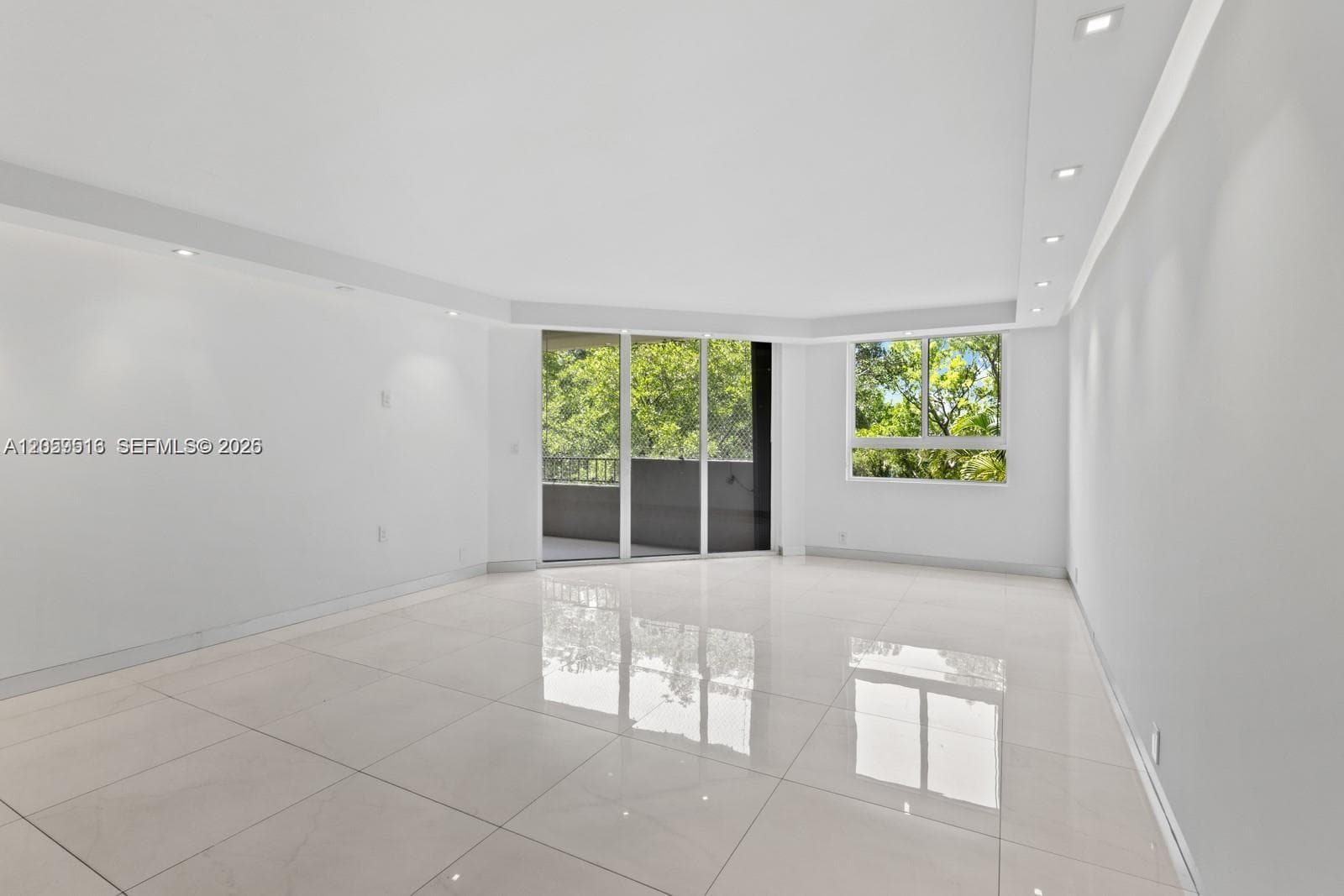 181 Crandon Blvd # 207, Key Biscayne, FL 33149 photo 3