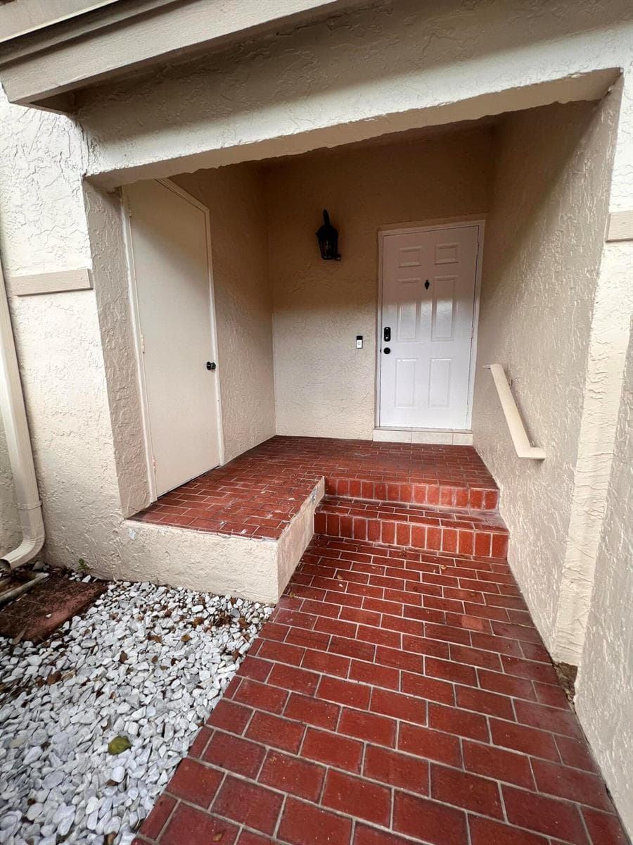 6614 VIA REGINA, Boca Raton, FL 33433 photo 3