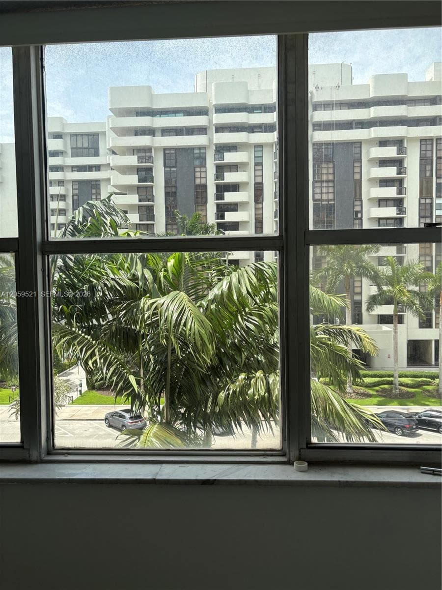 625 Biltmore Way # 501, Coral Gables, FL 33134 photo 2