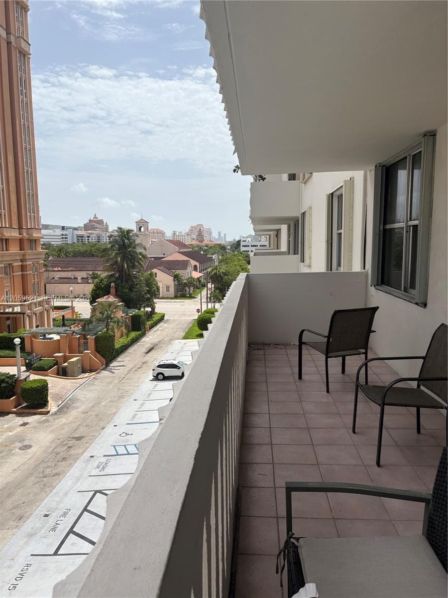 625 Biltmore Way # 501, Coral Gables, FL 33134 photo 4