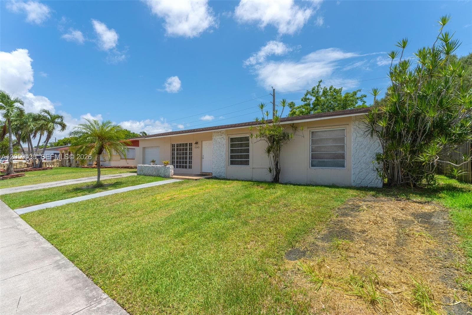 15543 SW 107th Ct, Miami, FL 33157 photo 2