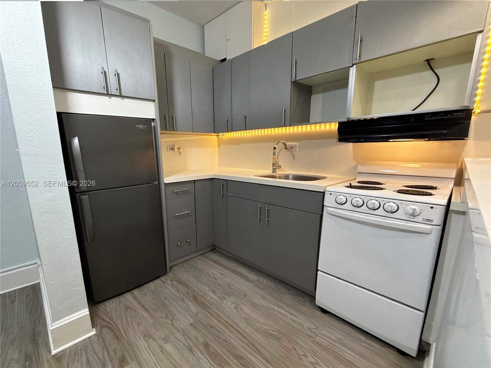 124 Mendoza Ave # 3, Coral Gables, FL 33134 photo 5