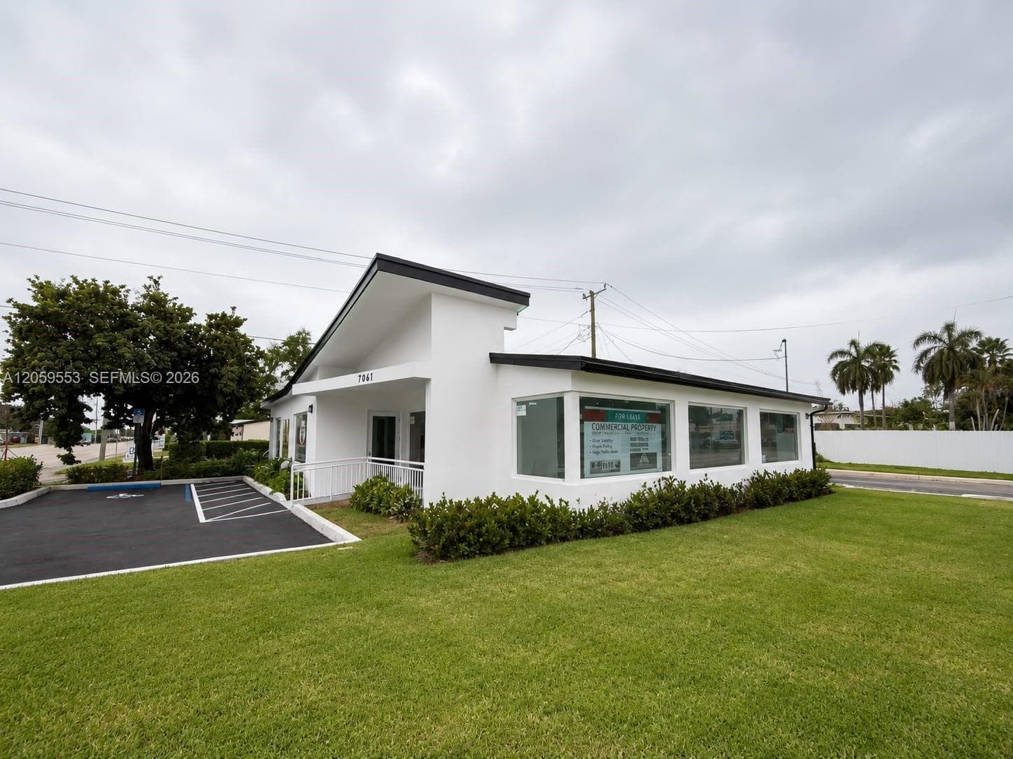 7061 Taft St # B, Hollywood, FL 33024 photo 3