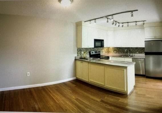 1700 Embassy Drive # 105, West Palm Beach, FL 33401 photo 2