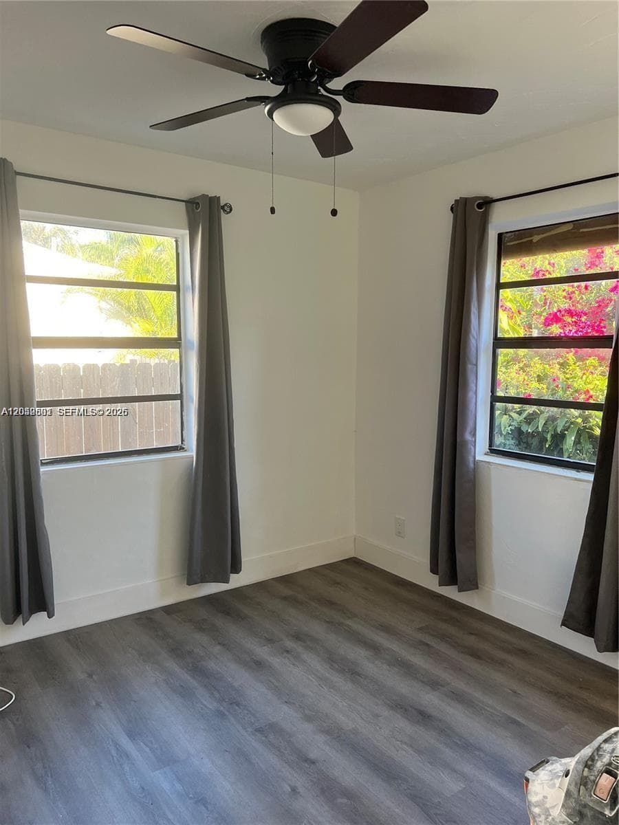 2126 Arthur St, Hollywood, FL 33020 photo 5