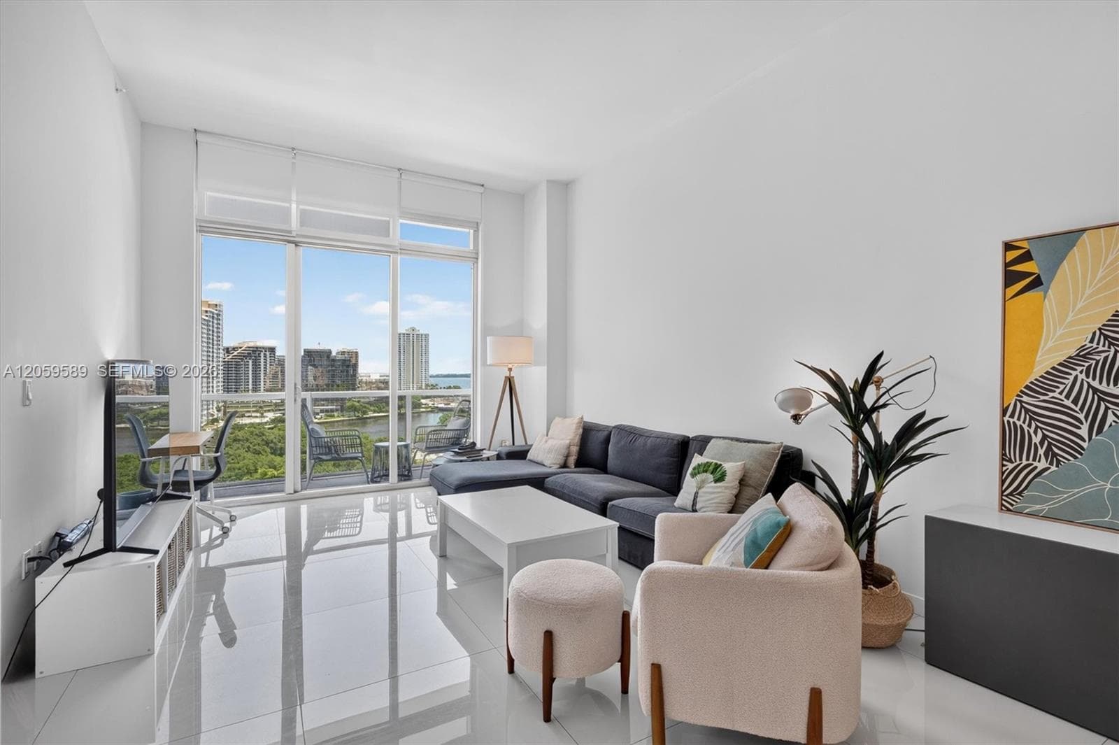 500 Brickell Ave # 1100, Miami, FL 33131 photo 3