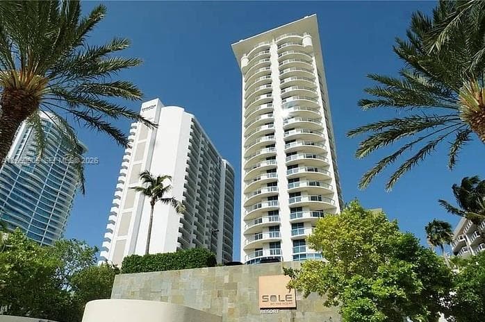 17315 Collins Ave # 1803, Sunny Isles Beach, FL 33160 photo 2