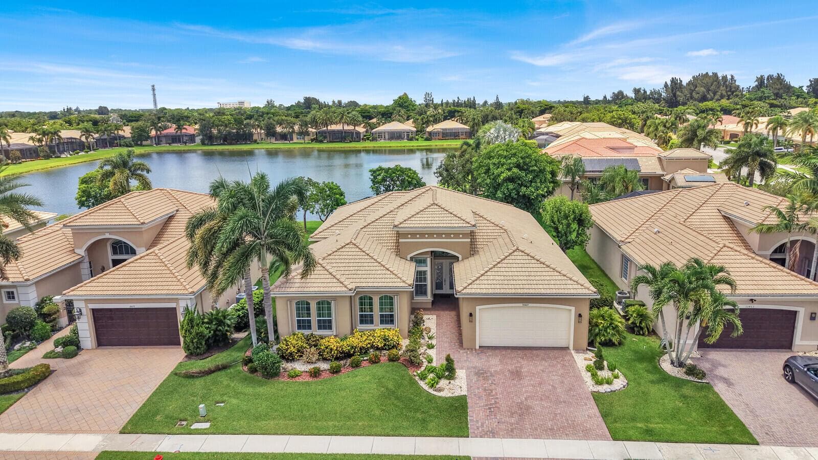 10469 Whitewind Circle, Boynton Beach, FL 33473 photo 3