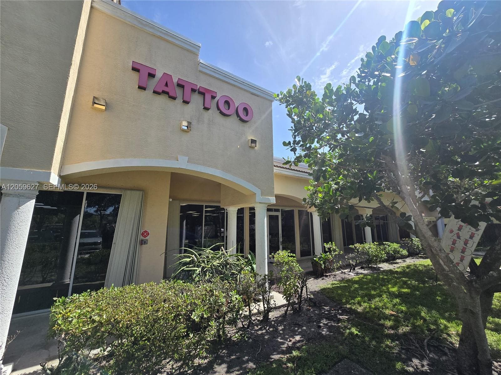 4953 Le Chalet Blvd, Boynton Beach, FL 33436