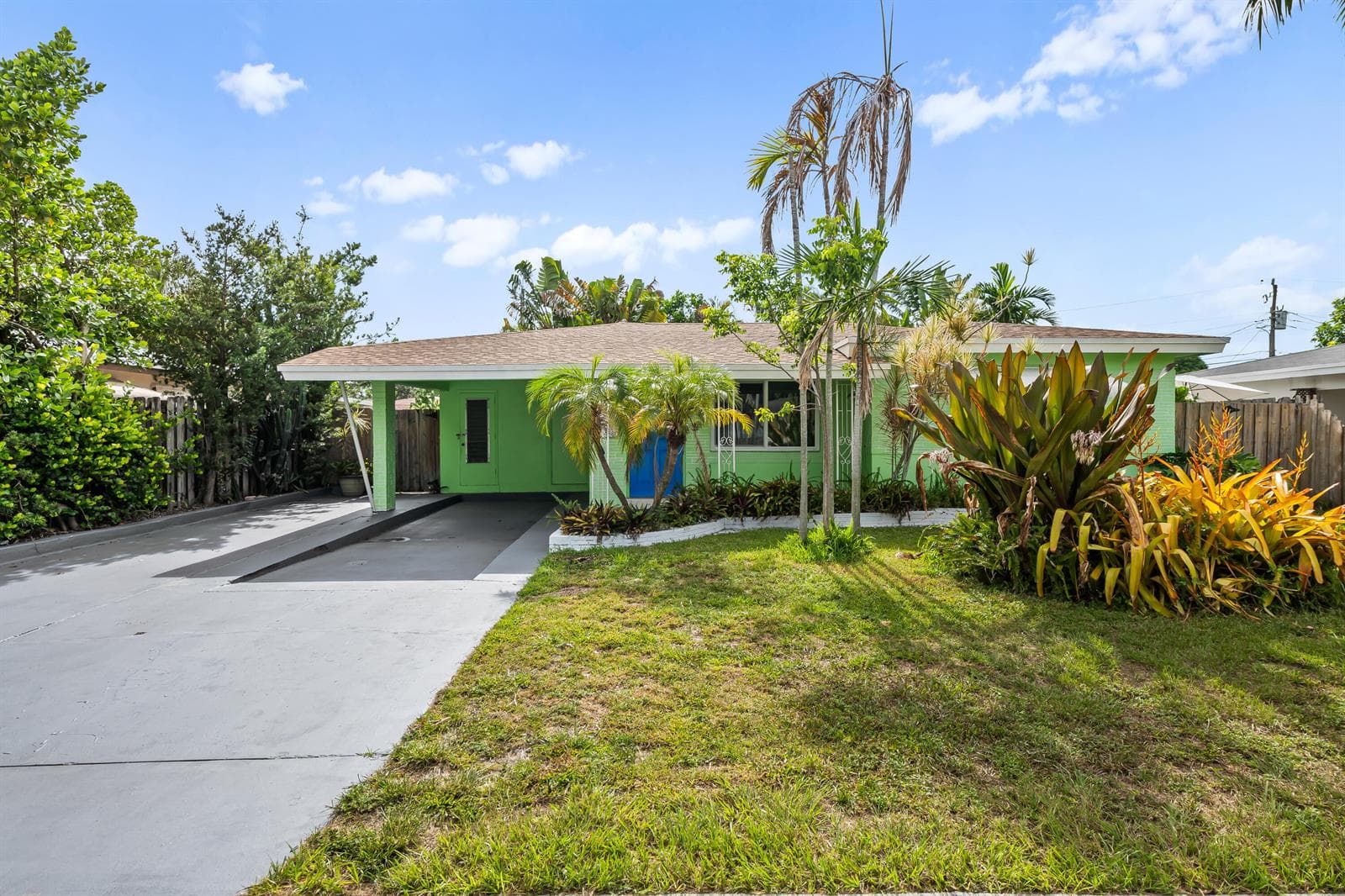 4860 NE 6th Avenue, Oakland Park, FL 33334 photo 3