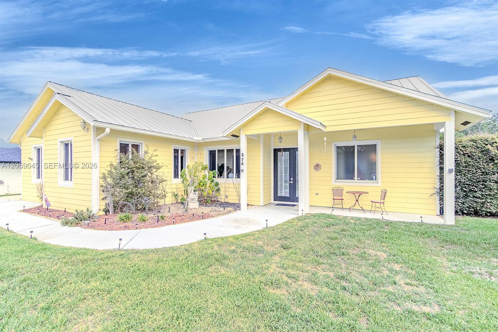 374 Parker St NE, Lake Placid, FL 33852 photo 4
