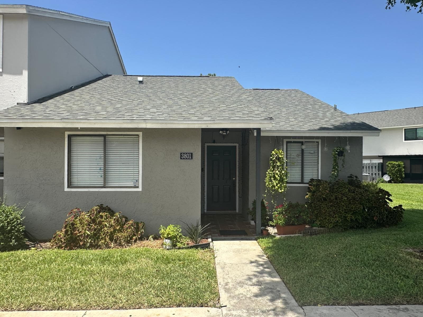 3801 INLET Circle, FL 33463
